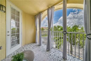4127 Residence Drive APT 421, Fort Myers, FL 33901, Sold 09/01/23
