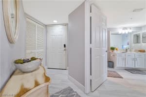 4127 Residence Drive APT 421, Fort Myers, FL 33901, Sold 09/01/23