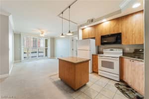 2825 Palm Beach Blvd APT 403, Fort Myers, FL 33916, Sold 09/15/23