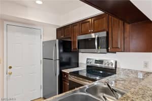 3370 Yukon Cir Apt 2, Fort Myers, FL 33907, Sold 10/02/23