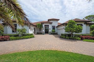 179 Mahogany Dr, Naples