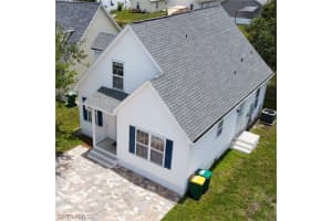 250 Leawood Cir, Naples, FL 34104, Sold 08/04/23