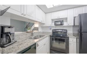 5848 Queen Elizabeth Way Apt 3, Fort Myers, FL 33907, Sold 08/25/23