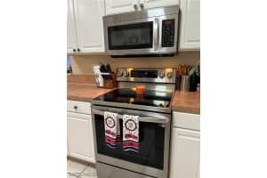 716 Shadyside St, Lehigh Acres, FL 33936, Sold 08/11/23