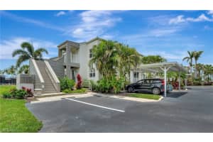 507 Club Side Dr, Naples, FL 34110, Sold 08/25/23
