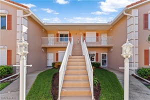 700 Saratoga Circle, NAPLES, FL 34104 Sold 12/15/23