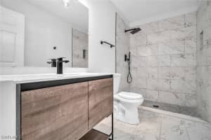 3643 Pine Oak Cir APT 102, Fort Myers, FL 33916, Sold 01/03/24