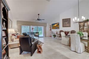 4072 Royal Wood Blvd Boulevard, NAPLES, FL 34112 Sold 10/17/23
