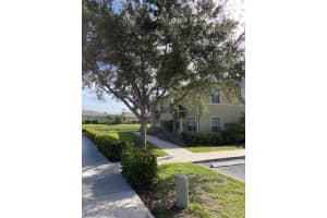 9101 Gervais Circle, NAPLES, FL 34120 Sold 12/20/23