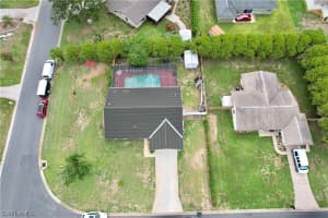 11 Lorelei Ave, Lehigh Acres, FL 33936, Sold 10/06/23