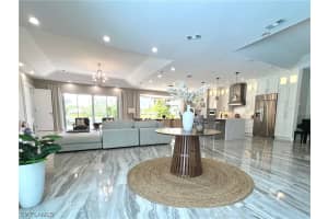 248 CHESHIRE Way, NAPLES, FL 34110 Sold 04/30/24