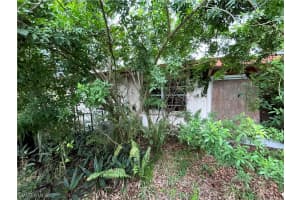 218 Maple Ave S, Lehigh Acres, FL 33936, Sold 08/28/23
