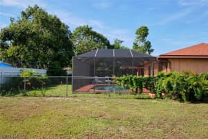 237 Ground Dove Cir SE, Lehigh Acres, FL 33936, Sold 01/08/24