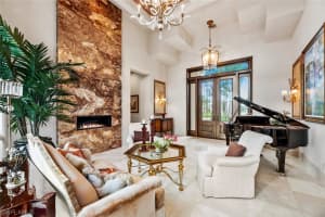 5871 Sunnyslope Dr, Naples, FL 34119, Sold 09/12/23