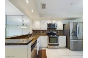 28068 Cavendish Ct, Bonita Springs, FL 34135, Sold 09/29/23