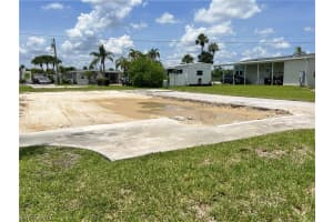 147 Orange Harbor Drive, Fort Myers, FL 33905 - MLS#223048516