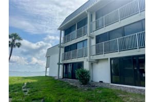 760 Sextant Dr UNIT 711, Sanibel, FL 33957, Sold 11/16/23