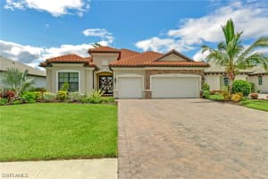 2107 Antigua Lane, NAPLES, FL 34120 Sold 03/29/24