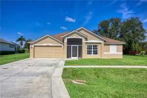 4684 Varsity Cir, Lehigh Acres, FL 33971, Sold 08/31/23