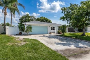 2413 Woodland Cir, Fort Myers, FL 33907, Sold 08/23/23