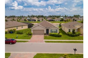 10517 Canal Brook Ln, Lehigh Acres, FL 33936, Sold 10/30/23