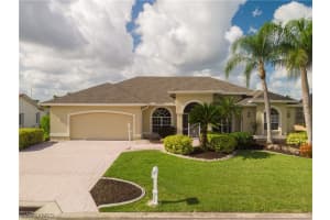 880 Town And River Drive, FORT MYERS, FL 33919 Sold 12/06/23