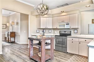 880 Town And River Drive, FORT MYERS, FL 33919 Sold 12/06/23