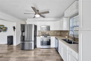 279 Leawood Circle, NAPLES, FL 34104 Sold 12/01/23