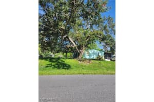 7606 Peyraud Dr, North Fort Myers, FL 33917, Sold 08/01/23