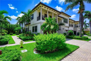 2496 Breakwater Wy, Naples, FL 34112, Sold 09/26/23