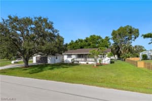 10897 Fountain Ave, Fort Myers, FL 33966, Sold 10/16/23