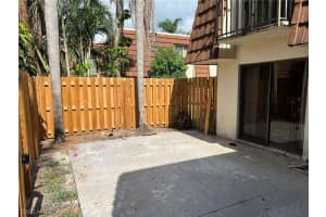 1460 Park Shore Cir #3, Fort Myers, FL 33901, Sold 08/07/23