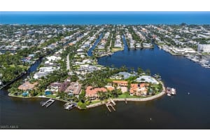 959 17th Avenue, NAPLES, FL 34102 Sold 01/31/25