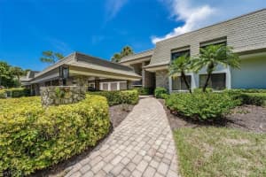 525 Wildwood Ln, Naples, FL 34105, Sold 09/25/23
