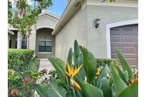 11903 Five Waters Cir, Fort Myers, FL 33913, Sold 10/04/23