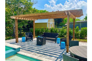 2663 Poinciana St, Naples, FL 34105, Sold 08/29/23