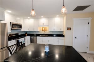 1350 Sandtrap Dr, Fort Myers, FL 33919, Sold 11/15/23
