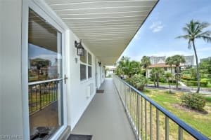 240 Collier Boulevard, MARCO ISLAND, FL 34145 Sold 12/26/23