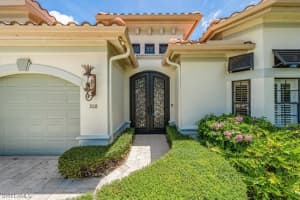 208 Charleston Ct, Naples, FL 34110, Sold 09/21/23