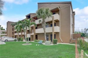 2069 W Lakeview Blvd #6, North Fort Myers, FL 33903, Sold 09/19/23