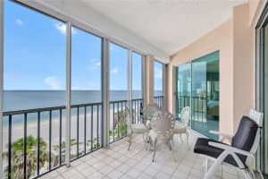 253 Barefoot Beach Blvd, Bonita Springs, FL 34134, Sold 10/03/23