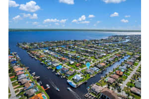2802 SE 20th Ave, Cape Coral, FL 33904, Sold 11/06/23