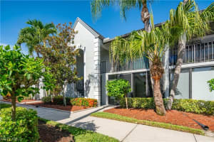 495 Veranda Way, Naples, FL 34104, Sold 08/29/23