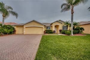 15077 Balmoral Loop, FORT MYERS, FL 33919 Sold 05/13/24