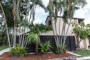 7121 Penner Ln #11, Fort Myers, FL 33907, Sold 02/08/24