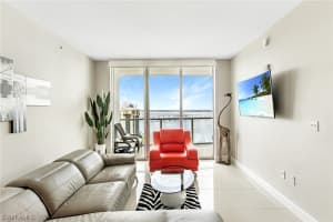 3000 Oasis Grand Blvd, Fort Myers, FL 33916, Sold 09/05/23