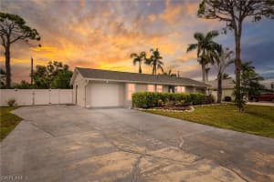 7189 Vassar Dr, Fort Myers, FL 33908, Sold 12/04/23