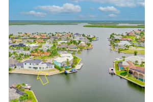 214 Rockhill Court, MARCO ISLAND, FL 34145 Sold 09/13/24