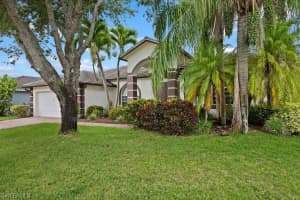 657 Grand Rapids Boulevard, NAPLES, FL 34120 Sold 11/30/23