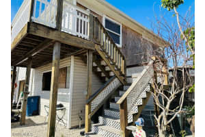 976 San Carlos Ct, Fort Myers Beach, FL 33931, Sold 08/22/23